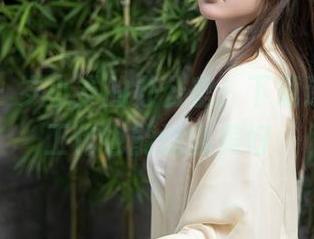 秀人网 - 岁小岁的办公室：下载这套图，工作也能这么美好