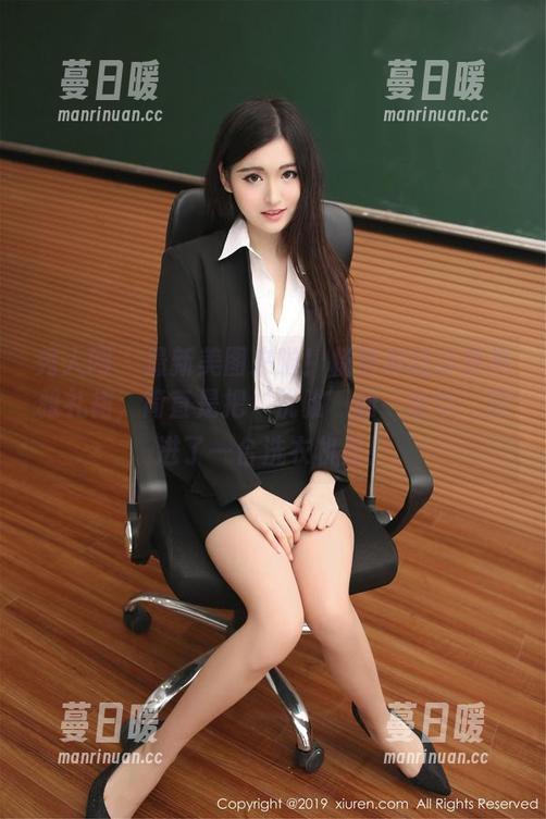 秀人网-杨晨晨 秀人网 - 最新美图来啦!杨晨晨的华丽典雅礼裙,简直是把‘优雅’和‘奢华’放进了一台洗衣机里!