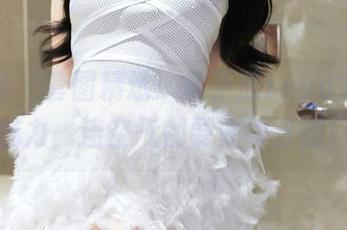 秀人网 - 套图精选：林子欣reya女王的魅力，连空气都要变得粉嫩！