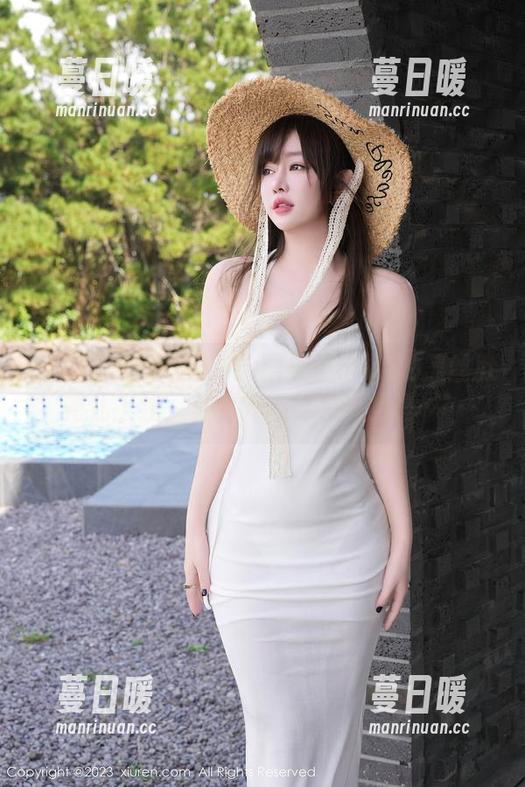 秀人网-糯美子mini 秀人网 - 快速更新!糯美子mini的黑丝肚兜儿上线,其实内心更想说的是……