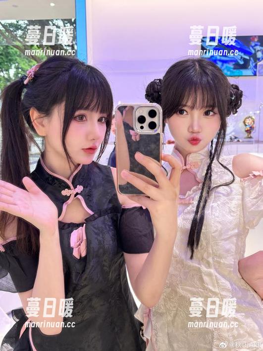 秋山AkI 秋山AkI的mirror彩云:美图在手,秋天别想跑!