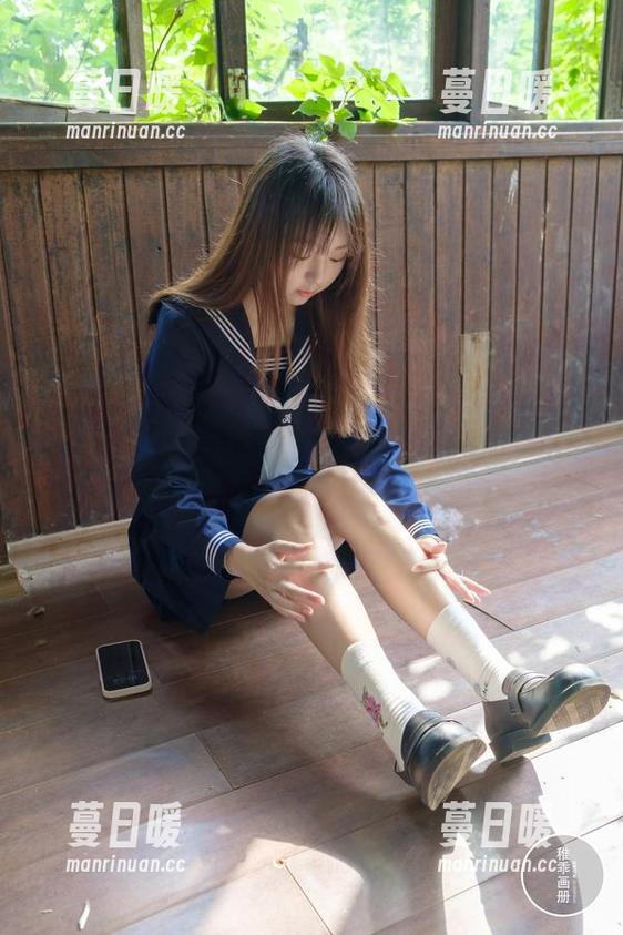 稚乖画册-生煎团团 稚乖画册 - 图包时刻,生煎团团姐姐的魅力像热腾腾的生煎,无法抵挡!