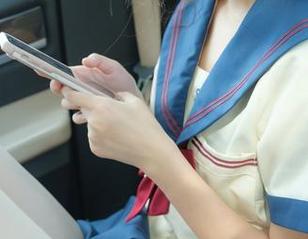 紧急企划 - 从没想过，小恩的白色定制图片会让我对‘白’产生这么多幻想！
