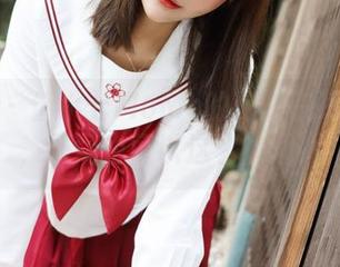 美媛馆 - 伊小七MoMo的秘书在线合集中，职场也可以这么有趣！