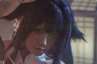 看！透明女仆现身——芊川一笑MNK的套图资源，快来瞧瞧这光影小把戏！