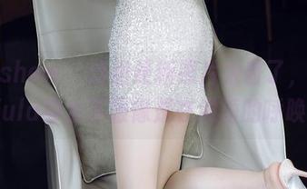 花漾show - 这组最新照片太香了，绮里嘉ula穿水手服像是在发海的呼唤。