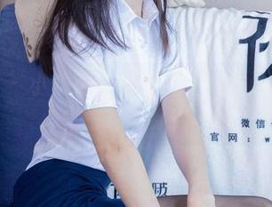 袜啵啵 - 小奶熊的校服合集：谁说只有学生才能穿？