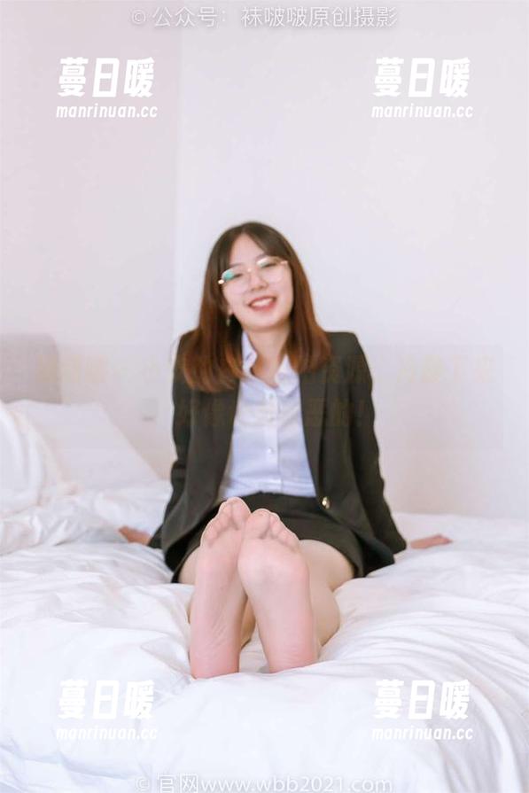 袜啵啵-小安 袜啵啵 - 小安的白裙私拍资源,冷静下来,好像也挺罪恶的!