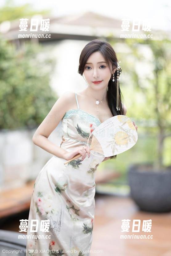 语画界 - 奈沐子带来的美图，修女形象却撩人，分享一下心动瞬间吧！