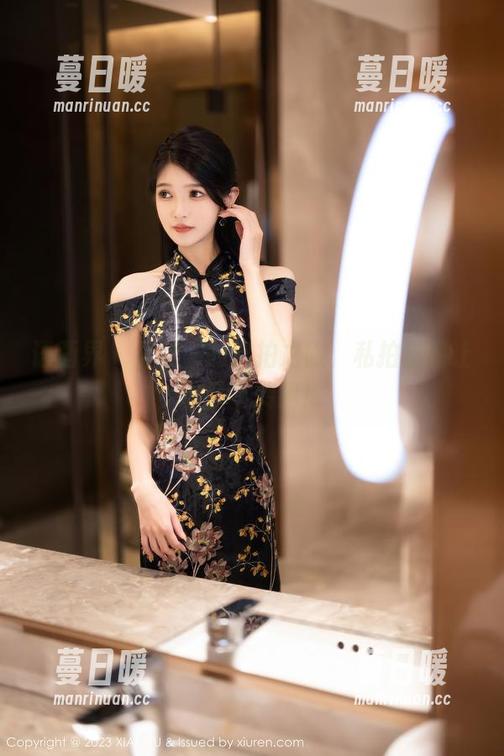 语画界-金纯一 语画界 - 金纯一的自拍之旅,私拍套图让你目不转睛!