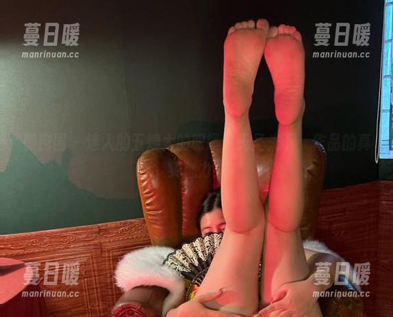 迷人的五姨太 微密圈 - 迷人的五姨太的眼镜:无圣光下,作品的真实魅力!