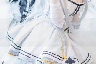 里见年一的厨娘风格：谁说美图和美食不可以并存？