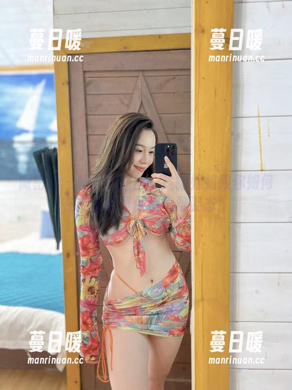 铁锤姐姐 微密圈 - 秘书的原图:铁锤姐姐教你如何在办公室里保持优雅姿态!
