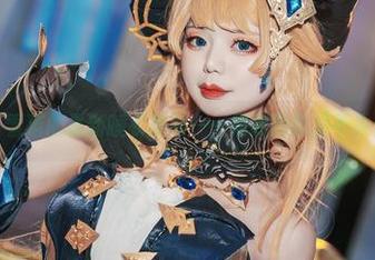 看，雪猫的最新睡衣原图——如此随意却不失优雅