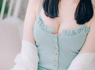 空姐霜月shimo在云端：私拍和图像的完美融合